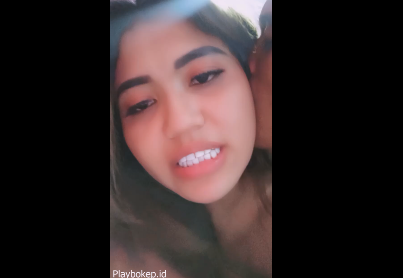 Asian British Amateurs Malam Panas Bersama Tatapan Di Ruang Tamu Abg Indo Viral